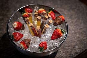 Holiday Inn Manchester - Oldham by IHG