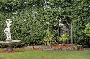 Holiday Inn Manchester - Oldham by IHG