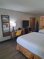 Days Inn & Suites by Wyndham Rocky Mount Golden East