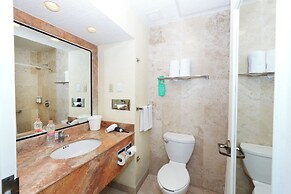 Holiday Inn Queretaro-Centro Historico by IHG