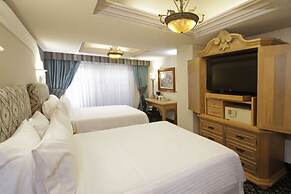 Holiday Inn Queretaro-Centro Historico by IHG