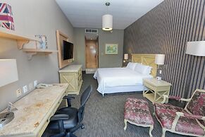 Holiday Inn Queretaro-Centro Historico by IHG