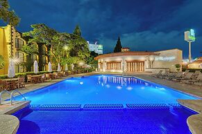 Holiday Inn Queretaro-Centro Historico by IHG