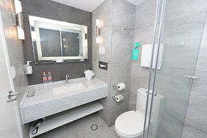 Holiday Inn Queretaro-Centro Historico by IHG