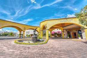 Holiday Inn Queretaro-Centro Historico by IHG
