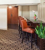 Courtland Grand Hotel, Trademark Collection by Wyndham