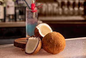 Courtland Grand Hotel, Trademark Collection by Wyndham