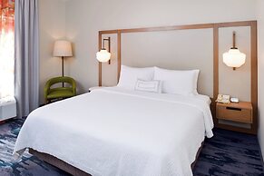 Fairfield Inn & Suites by Marriott Arlington Six Flags