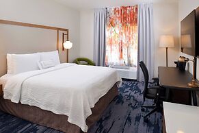 Fairfield Inn & Suites by Marriott Arlington Six Flags