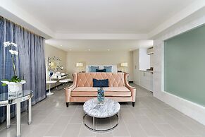 voco Laguna Hills by IHG