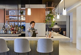 Crowne Plaza Paris Republique by IHG