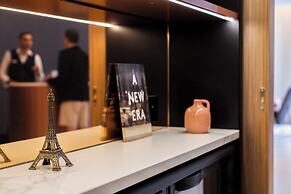 Crowne Plaza Paris Republique by IHG