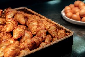 Crowne Plaza Paris Republique by IHG