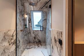 Crowne Plaza Paris Republique by IHG