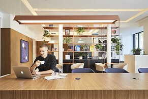 Crowne Plaza Paris Republique by IHG