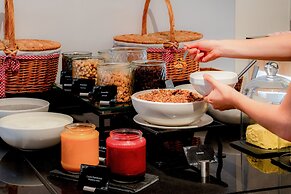 Crowne Plaza Paris Republique by IHG