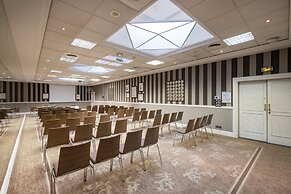 Holiday Inn Nice by IHG