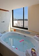 Holiday Inn Nice by IHG