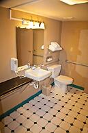 Quality Inn & Suites Macon North
