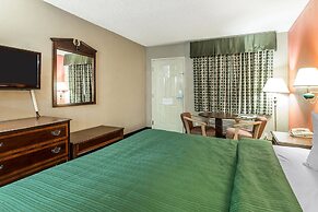 Quality Inn & Suites Macon North