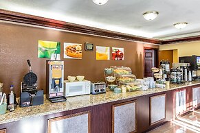 Quality Inn & Suites Macon North