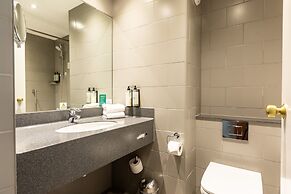 Holiday Inn London - Sutton by IHG