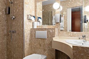 Best Western Strand Hotel