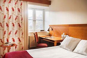Best Western Strand Hotel
