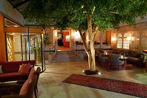Best Western Strand Hotel