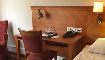 Best Western Strand Hotel