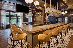 The Partridge Inn Augusta, Curio Collection by Hilton