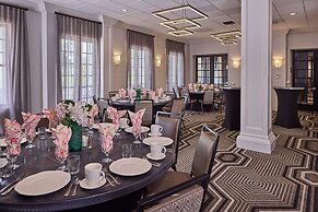 The Partridge Inn Augusta, Curio Collection by Hilton