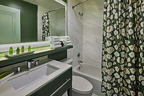 The Partridge Inn Augusta, Curio Collection by Hilton