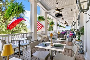 The Partridge Inn Augusta, Curio Collection by Hilton
