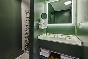 The Partridge Inn Augusta, Curio Collection by Hilton