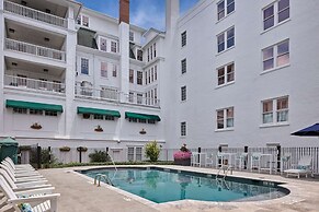 The Partridge Inn Augusta, Curio Collection by Hilton