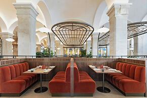 Imperial Riding School, Autograph Collection