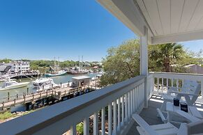 Shem Creek Inn