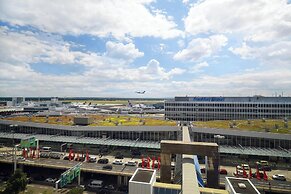 Sheraton Frankfurt Airport Hotel & Conference Center