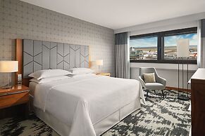 Sheraton Frankfurt Airport Hotel & Conference Center