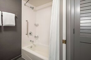 Courtyard by Marriott Seattle Southcenter