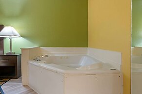 Quality Inn & Suites Mt Dora North