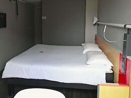 Hôtel ibis Saintes