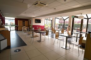 Hôtel ibis Saintes
