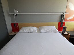 Hôtel ibis Saintes