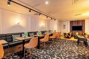 Holiday Inn Guildford by IHG