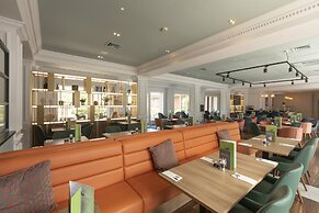 Holiday Inn Guildford by IHG