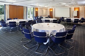 Holiday Inn Guildford by IHG