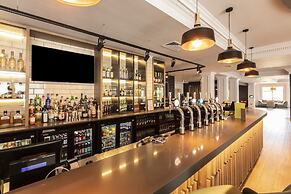 Holiday Inn Guildford by IHG