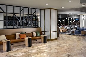 Le Centre Sheraton Montreal Hotel